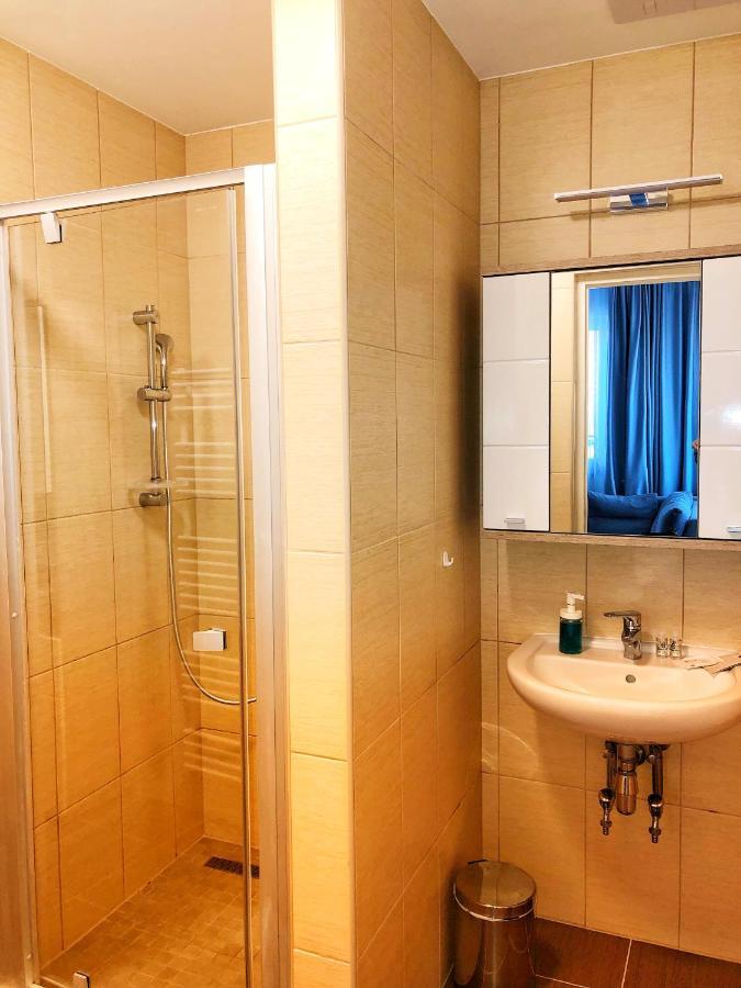 Boro Apartman Tiszafüred المظهر الخارجي الصورة
